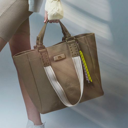tote-maia